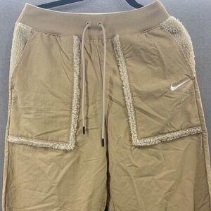 Nike Womens Jogger Pants High Rise Loose Fit Sherpa